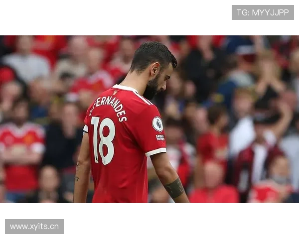 曼联防线屡遭打穿,整体结构问题凸显,稳定性面临考验 曼联防线屡遭打穿,整体结构问题凸显,稳定性面临考验