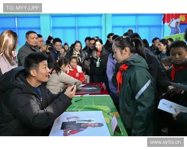 谌龙走进名表店像逛菜市场，我的银行卡在旁边瑟瑟发抖